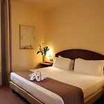 Excel Naviglio - Ca'bianca 米兰